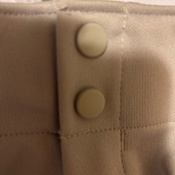 NWT Easton men’s baseball pants with the wide belt loops & 2 deep back pockets. - Picture 8 of 12